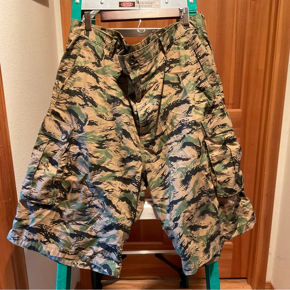 Vintage authentic Levi cargo shorts